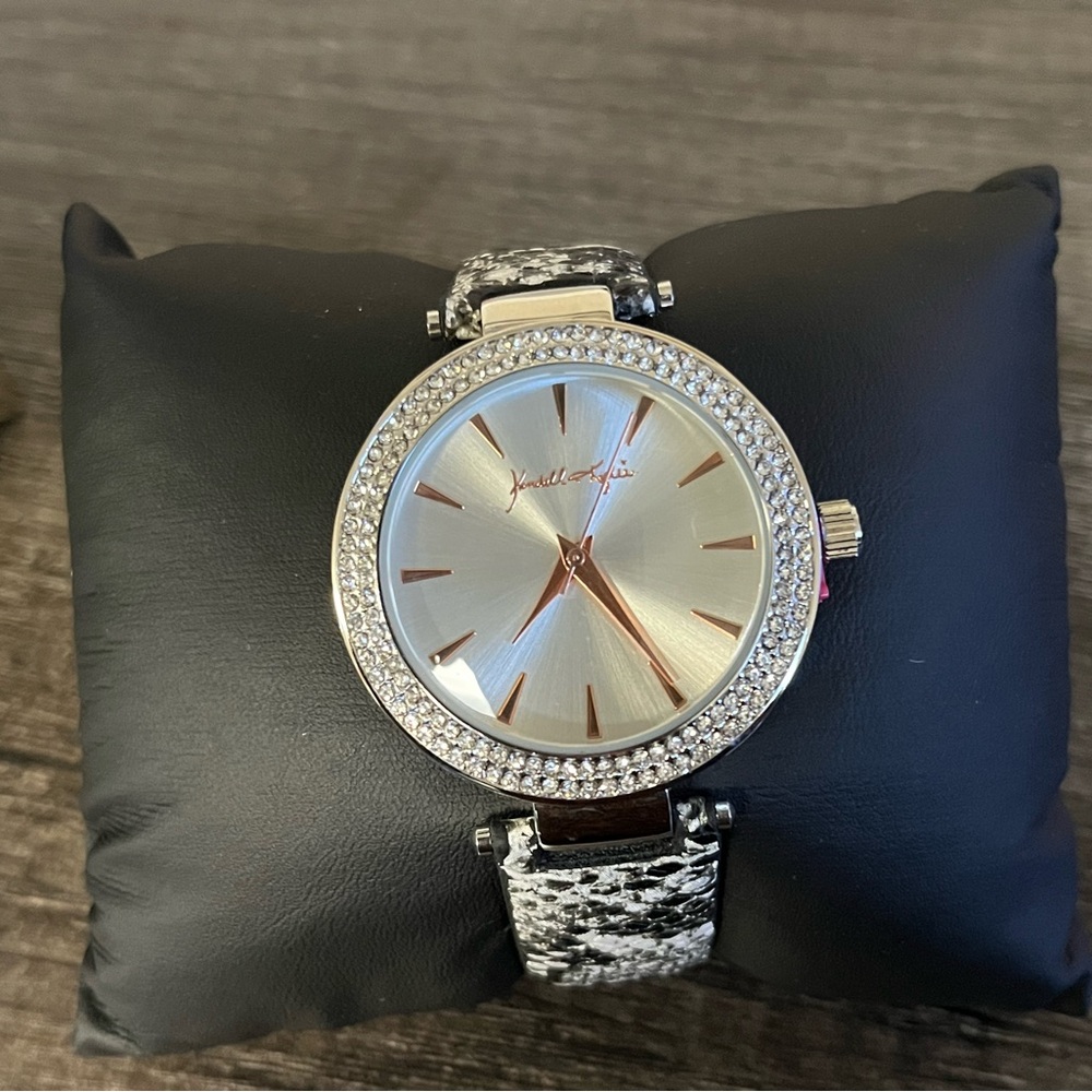 Kendall & Kylie Snake print band watch - Picture 2 of 5